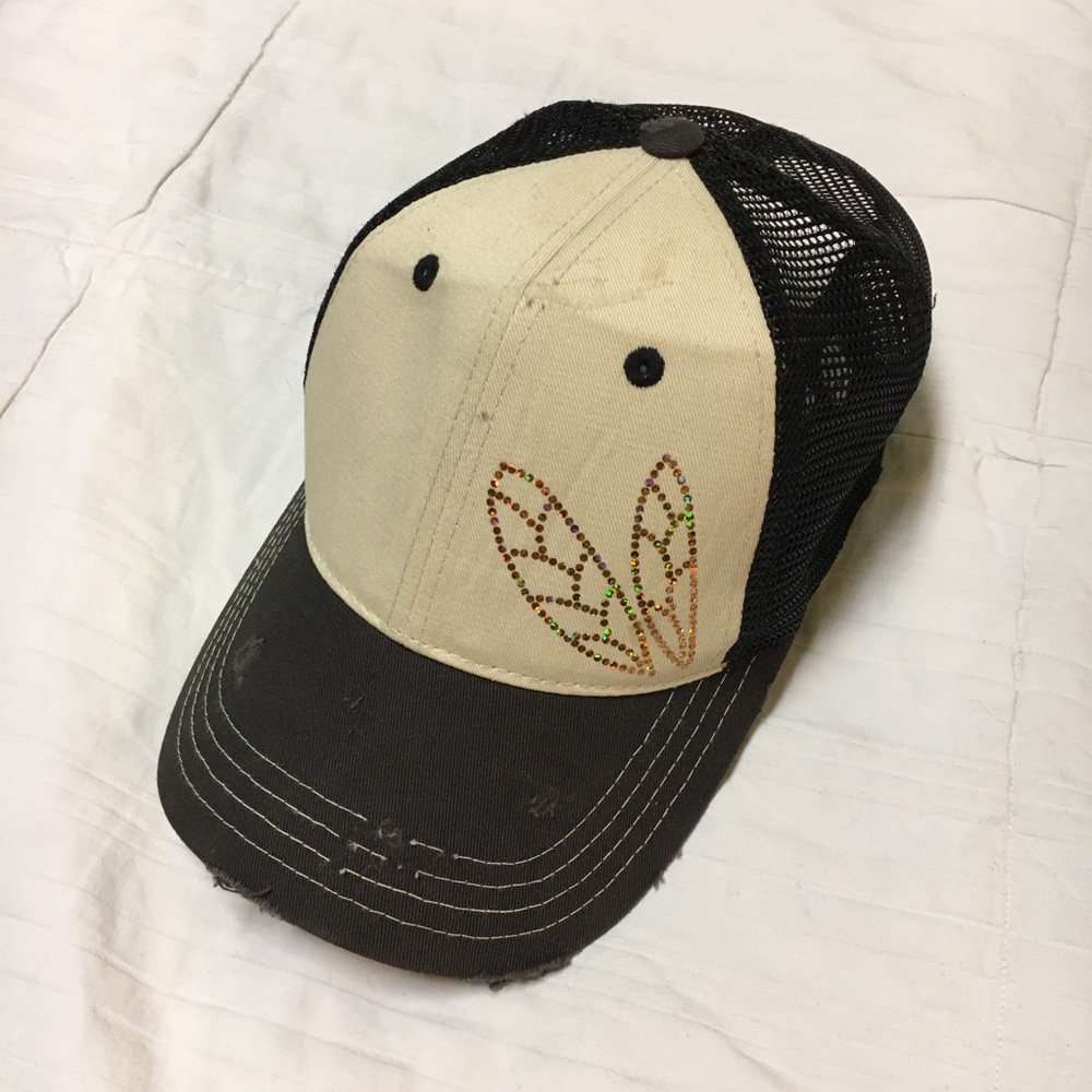 Cute distressed dragonfly wing SnapBack